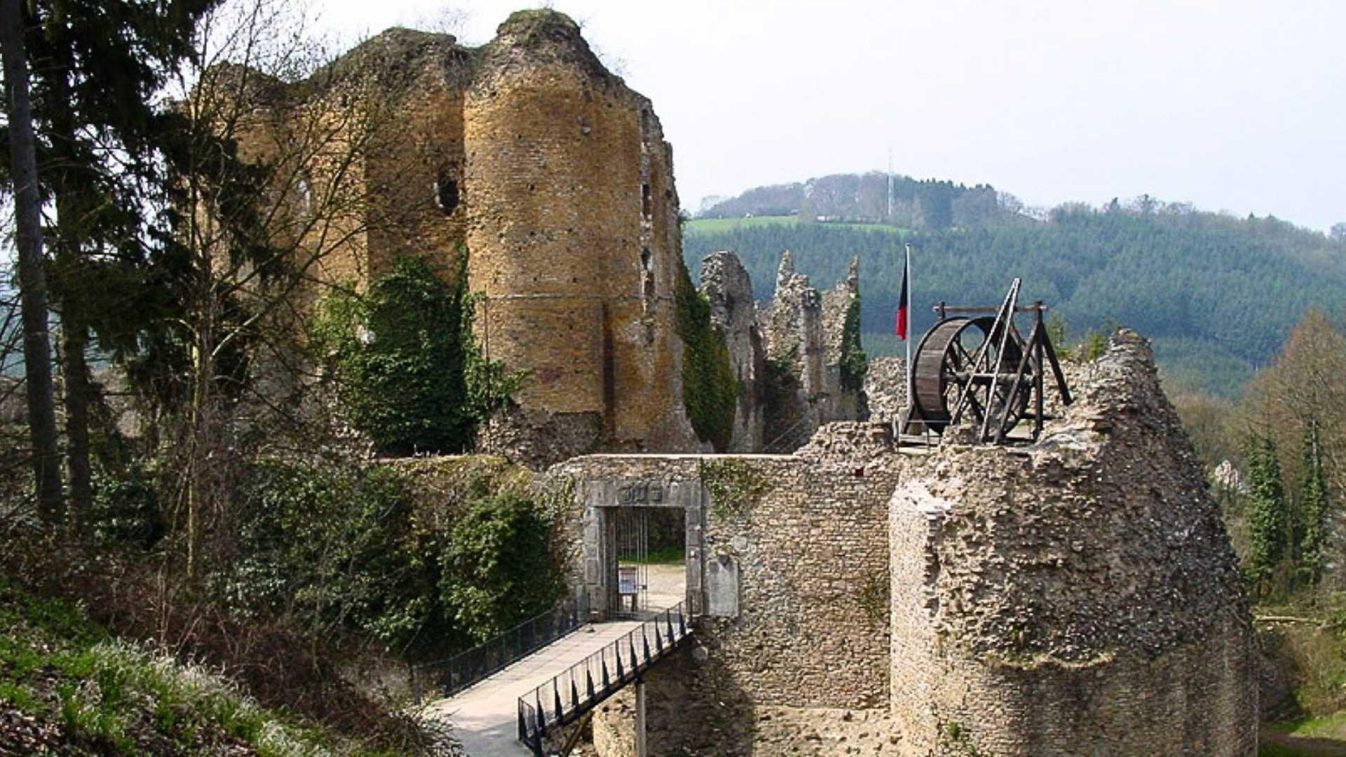 Kasteel van Franchimont in de Belgische Ardennen