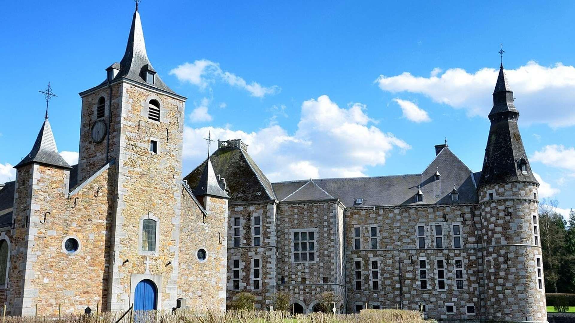 Kasteel van Jehay in de Belgische Ardennen
